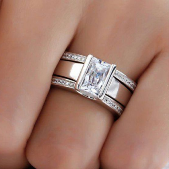 Vintage Δαχτυλίδι με Ενσωματωμένο Γυαλί